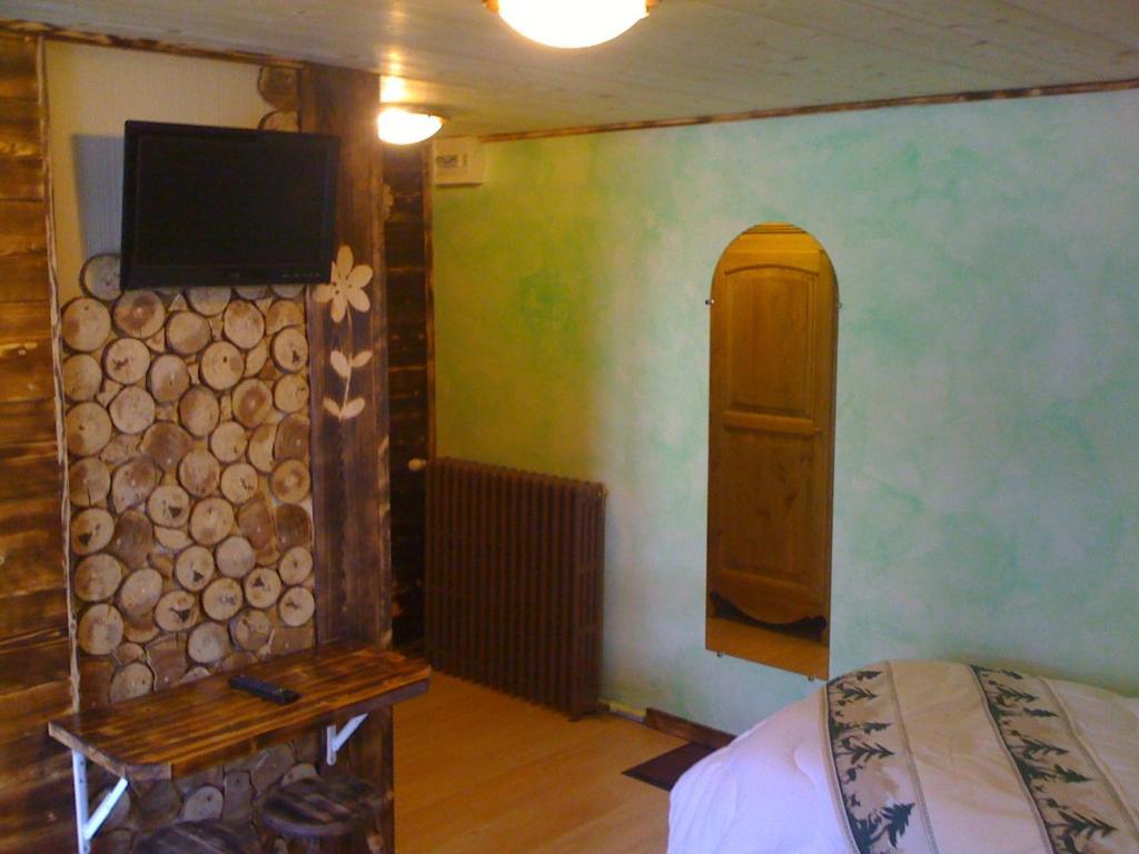 Hotel La Marmotte Gerardmer Room photo